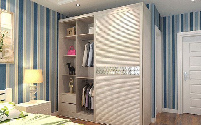 卧室衣柜门如何选购?推拉式门更实用